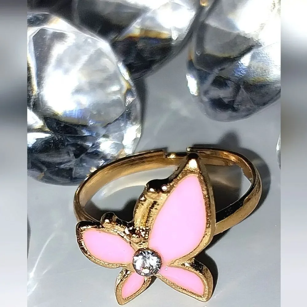 Super cute girls jeweled adjustable ring